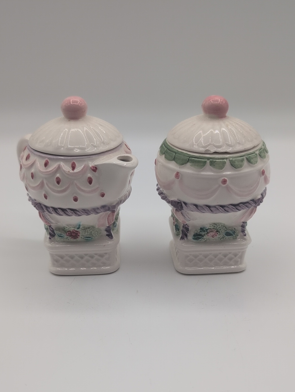 Sigma | Decorative Hot Air Baloon Ceramic Sugar and Creamer Set Pink and Pastel